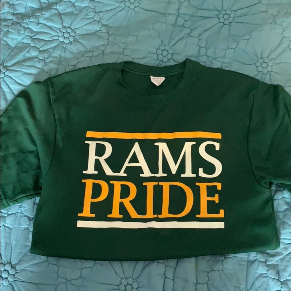 Green t shirt
